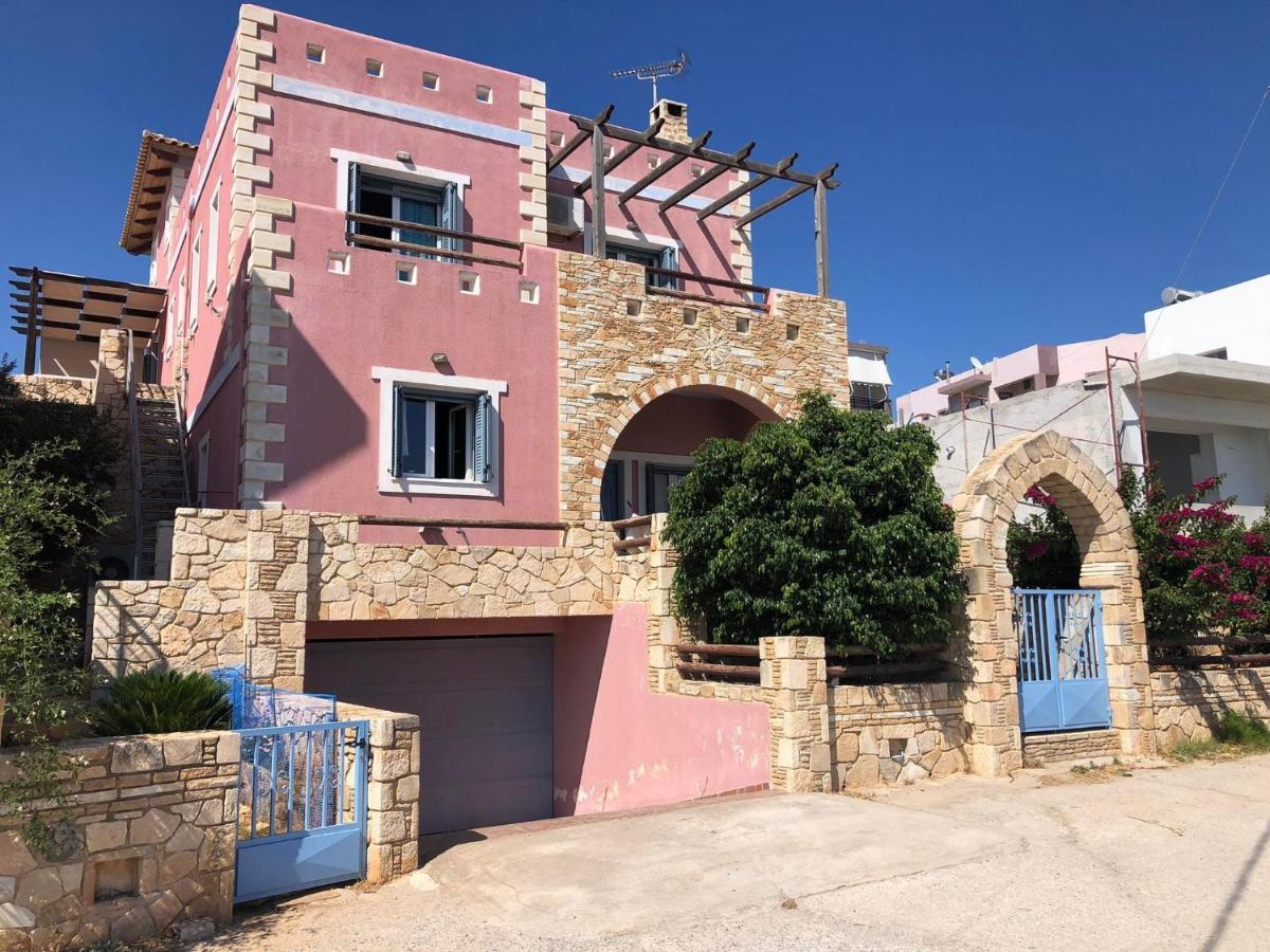 Pink House Apartment Palaiochora Bagian luar foto